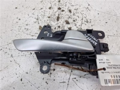 Manilla Interior Puerta Trasera Derecha Hyundai Tucson  1 7 Tecno BlueDrive 2WD [1 7 Ltr  - 85 kW CRDi CAT]