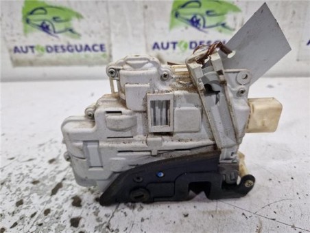 Cerradura Puerta Trasera Izquierda Audi A4 Berlina  2 0 TDI 16V  [2 0 Ltr  - 103 kW TDI]
