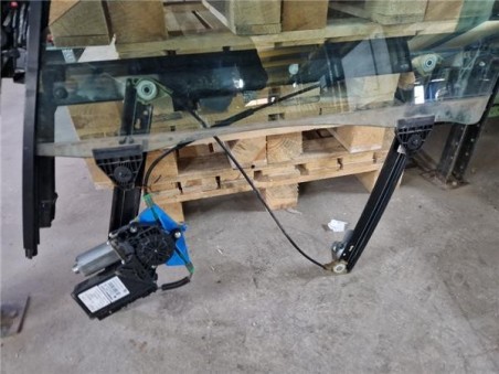 Elevalunas Electrico Delantero Izquierdo Audi A4 Berlina  2 0 TDI 16V  [2 0 Ltr  - 103 kW TDI]