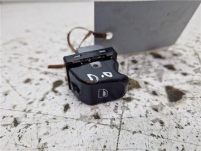 MANDO ELEVALUNAS DELANTERO DERECHO Audi A4 Berlina  2 0 e [2 0 Ltr  - 100 kW 16V TDI]