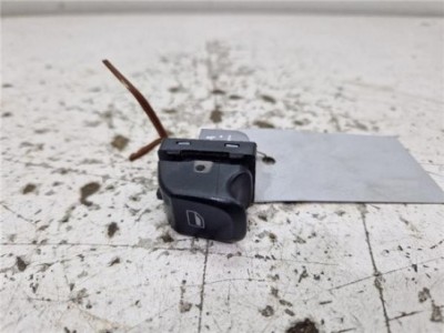 MANDO ELEVALUNAS TRASERO IZQUIERDO Audi A4 Berlina  2 0 e [2 0 Ltr  - 100 kW 16V TDI]