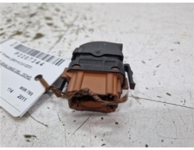 MANDO ELEVALUNAS DELANTERO DERECHO Opel Vivaro  2 0 CDTI