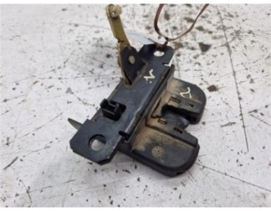Cerradura Porton Volkswagen Golf IV Berlina  1 9 TDI