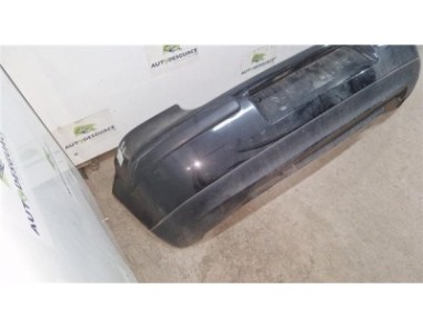 Paragolpes Trasero Volkswagen Golf IV Berlina  1 9 TDI