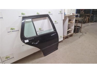 Puerta Trasera Derecha Volkswagen Golf IV Berlina  1 9 TDI 2