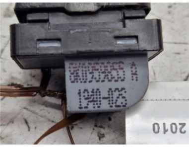 MANDO ELEVALUNAS DELANTERO DERECHO Audi A4 Berlina  2 0 e [2 0 Ltr  - 100 kW 16V TDI]