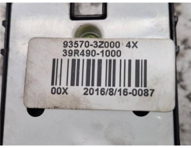 MANDO ELEVALUNAS DELANTERO IZQUIERDO Hyundai i40  1 7 Style [1 7 Ltr  - 100 kW CRDi CAT]