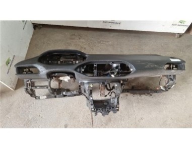 Salpicadero Peugeot 308  1 5 Style [1 5 Ltr  - 75 kW Blue-HDI FAP]