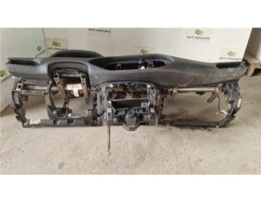 Salpicadero Peugeot 308  1 5 Style [1 5 Ltr  - 75 kW Blue-HDI FAP]