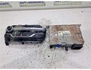 Radio / Cd Peugeot 308  1 5 Style [1 5 Ltr  - 75 kW Blue-HDI FAP]