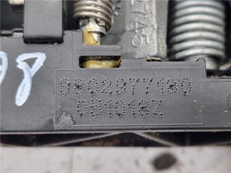 Maneta Exterior Delantera Derecha Peugeot 308  1 5 Style [1 5 Ltr  - 75 kW Blue-HDI FAP]