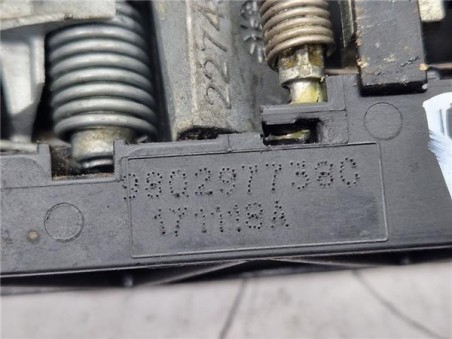 Maneta Exterior Trasera Izquierda Peugeot 308  1 5 Style [1 5 Ltr  - 75 kW Blue-HDI FAP]