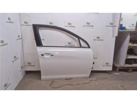 Puerta Delantera Derecha Peugeot 308  1 5 Style [1 5 Ltr  - 75 kW Blue-HDI FAP]