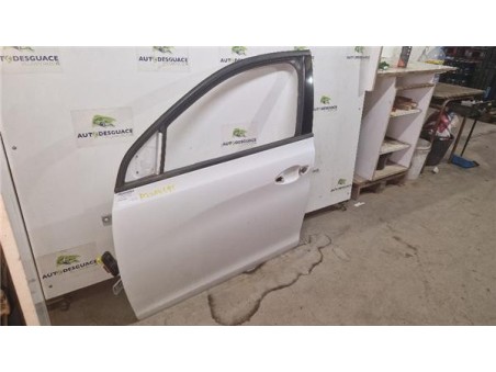 Puerta Delantera Izquierda Peugeot 308  1 5 Style [1 5 Ltr  - 75 kW Blue-HDI FAP]