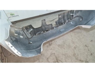 Paragolpes Trasero Peugeot 308  1 5 Style [1 5 Ltr  - 75 kW Blue-HDI FAP]