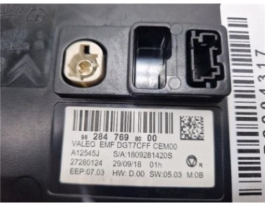 PANTALLA NAVEGADOR Peugeot 308  1 5 Style [1 5 Ltr  - 75 kW Blue-HDI FAP]