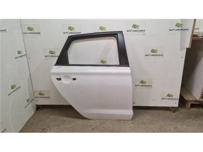 Puerta Trasera Derecha Hyundai i30  1 6 KLASS 70KW