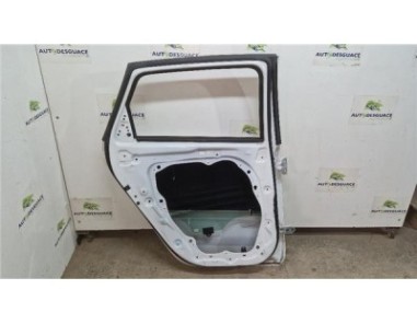 Puerta Trasera Izquierda Hyundai i30  1 6 KLASS 70KW