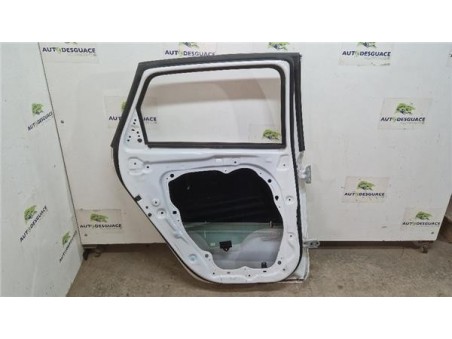 Puerta Trasera Izquierda Hyundai i30  1 6 KLASS 70KW