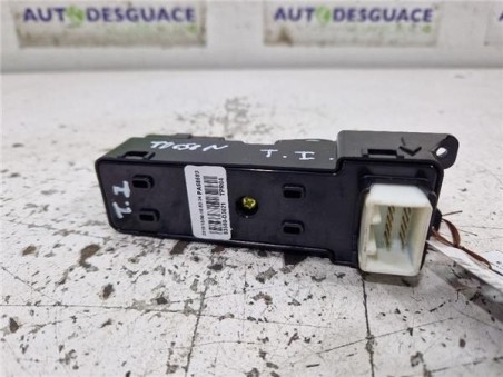 MANDO ELEVALUNAS TRASERO IZQUIERDO Hyundai Tucson  1 7 Tecno BlueDrive 2WD [1 7 Ltr  - 85 kW CRDi CAT]