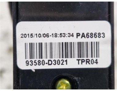 MANDO ELEVALUNAS TRASERO IZQUIERDO Hyundai Tucson  1 7 Tecno BlueDrive 2WD [1 7 Ltr  - 85 kW CRDi CAT]