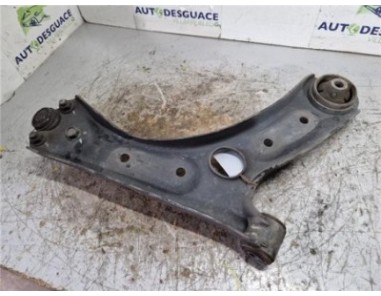 Brazo Inferior Delantero Izquierdo Hyundai i30  1 6 KLASS 70KW
