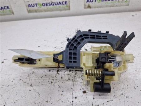 Maneta Exterior Delantera Derecha Hyundai i30  1 6 KLASS 70KW