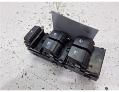 MANDO ELEVALUNAS DELANTERO IZQUIERDO Hyundai i30  1 6 KLASS 70KW