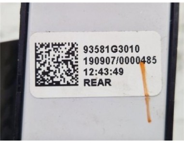 MANDO ELEVALUNAS TRASERO IZQUIERDO Hyundai i30  1 6 KLASS 70KW