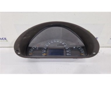 Cuadro Instrumentos Mercedes-Benz Clase C  Berlina  2 6 240  [2 6 Ltr  - 125 kW CAT]