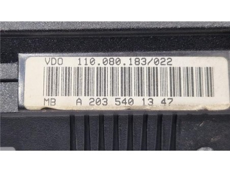 Cuadro Instrumentos Mercedes-Benz Clase C  Berlina  2 6 240  [2 6 Ltr  - 125 kW CAT]