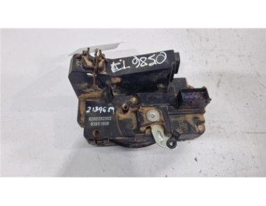 Cerradura Puerta Trasera Izquierda Renault Trafic II Combi  2 0 27 CN Combi6 acristalado parcial [2 0 Ltr  - 84 kW dCi Diesel CA