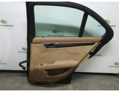 Puerta Trasera Derecha Mercedes-Benz Clase C  Berlina  2 2 C 220 CDI  [2 2 Ltr  - 125 kW CDI CAT]