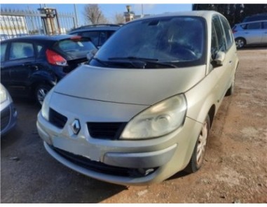 Renault Scenic II  1 6 16V