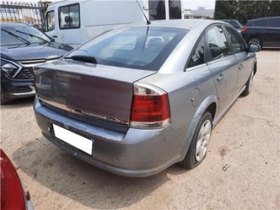 Opel Vectra C Berlina  1 9 CDTI
