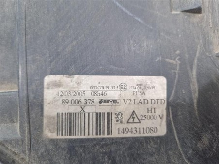 FARO XENON DERECHO Peugeot 807  2 2 ST [2 2 Ltr  - 94 kW HDi FAP CAT ]