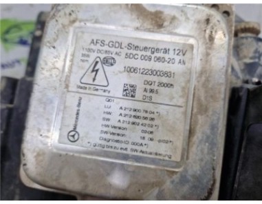 FARO XENON DERECHO Mercedes-Benz Clase E  Cabrio  E 220 CDI 