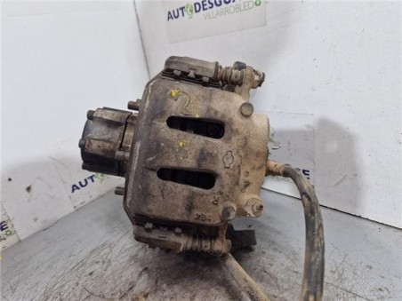 Buje Delantero Derecho Nissan Pickup  2 5 TD 4WD