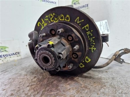 Buje Delantero Izquierdo Nissan Pickup  2 5 TD 4WD