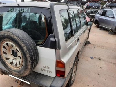 Suzuki Vitara  2 0 TD Largo Superlujo [2 0 Ltr  - 64 kW Turbodiesel CAT] 2