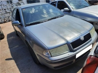 Cerradura Porton Skoda OCTAVIA BERLINA 1 9 TDI  2