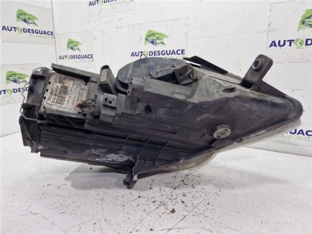 FARO XENON IZQUIERDO Volkswagen Passat Variant  2 0 TDI 16V