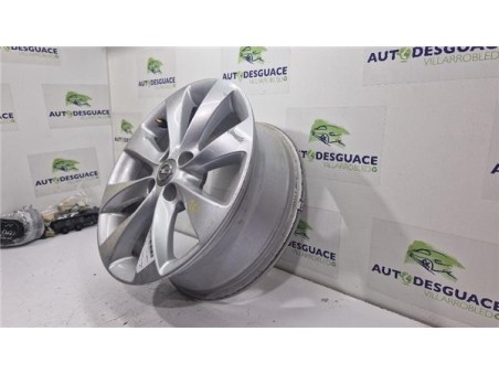 JUEGO LLANTAS Opel Corsa E  1 4 Design LINE [1 4 Ltr  - 66 kW 16V bivalent  Gasolina / LPG]