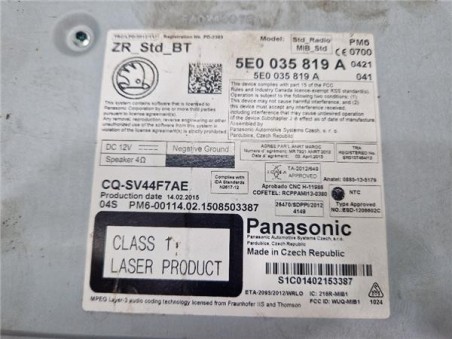 Radio / Cd Skoda Octavia Berlina  1 6 Ambition [1 6 Ltr  - 77 kW TDI DPF]