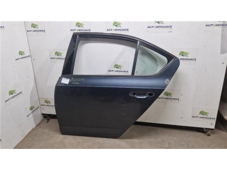 Puerta Trasera Izquierda Skoda Octavia Berlina  1 6 Ambition [1 6 Ltr  - 77 kW TDI DPF]