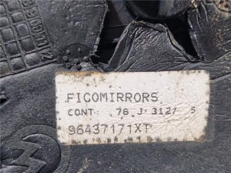 Retrovisor Derecho Peugeot 206  1 4 i