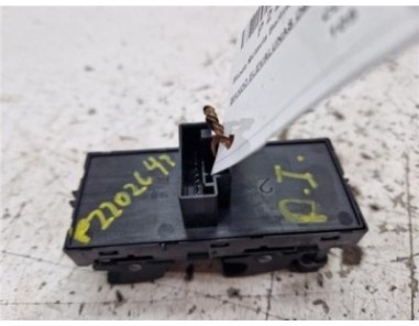 MANDO ELEVALUNAS DELANTERO IZQUIERDO Skoda Octavia Berlina  1 6 Ambition [1 6 Ltr  - 77 kW TDI DPF]