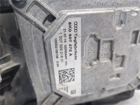 FARO XENON DERECHO Audi A4 Berlina  2 0 e [2 0 Ltr  - 100 kW 16V TDI]