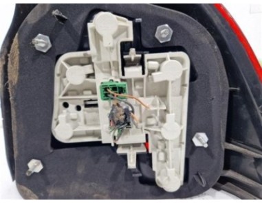 Piloto Trasero Izquierdo Volvo S40 Berlina  2 0 D