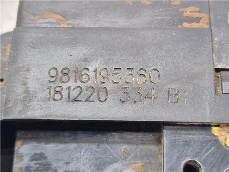 Cerradura Porton Citroen C3  1 2 Feel Pack [1 2 Ltr  - 60 kW 12V VTi / PureTech]